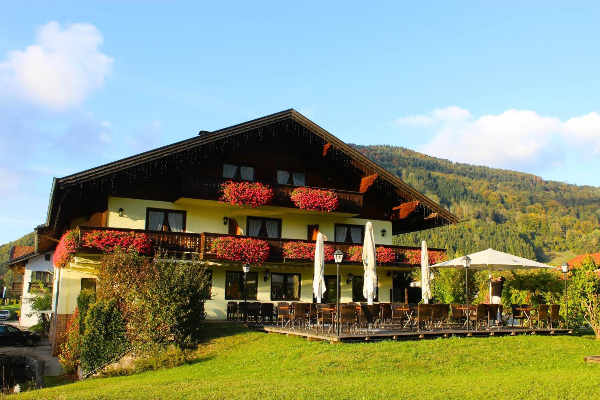 Deva Hotel-Restaurant Fischerwirt Inklusive Chiemgau Card Ruhpolding Exterior photo